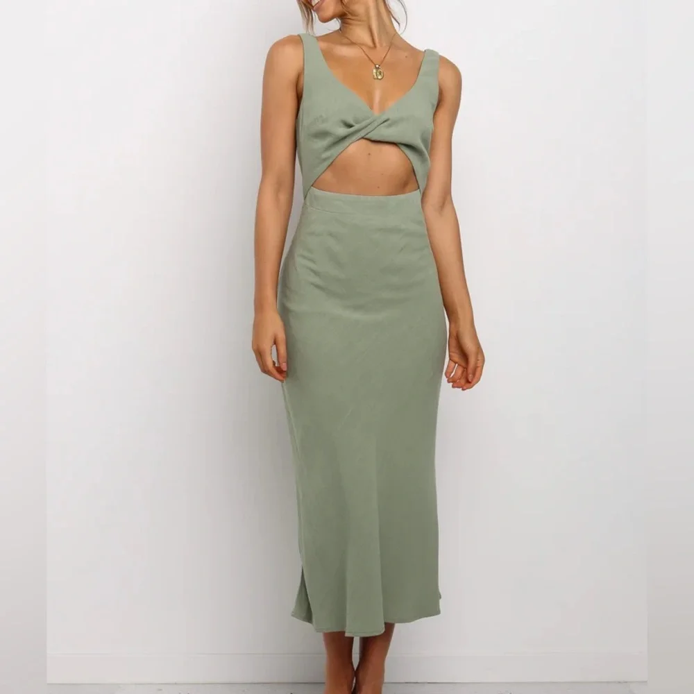 SOLD NWT Petal & Pup APOLLO cut out DRESS - OLIVE - Picture 3 of 5